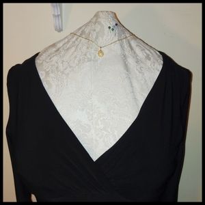 🎁 3 for $10 Gold Tone Faux Pearl Pendant Necklace